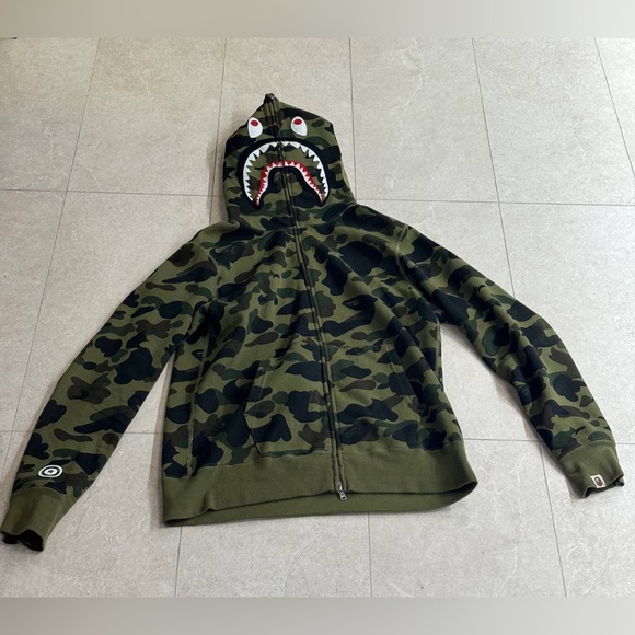 BAPE A Bathing Ape 1st Camo Green Full Zip Shark Hoodie Size L Large - Picture 1 of 16